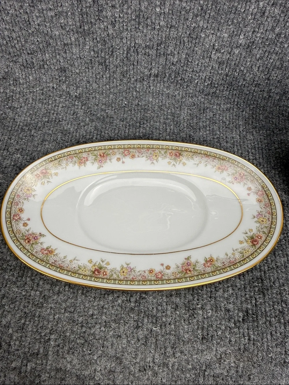Noritake porcelain gravy